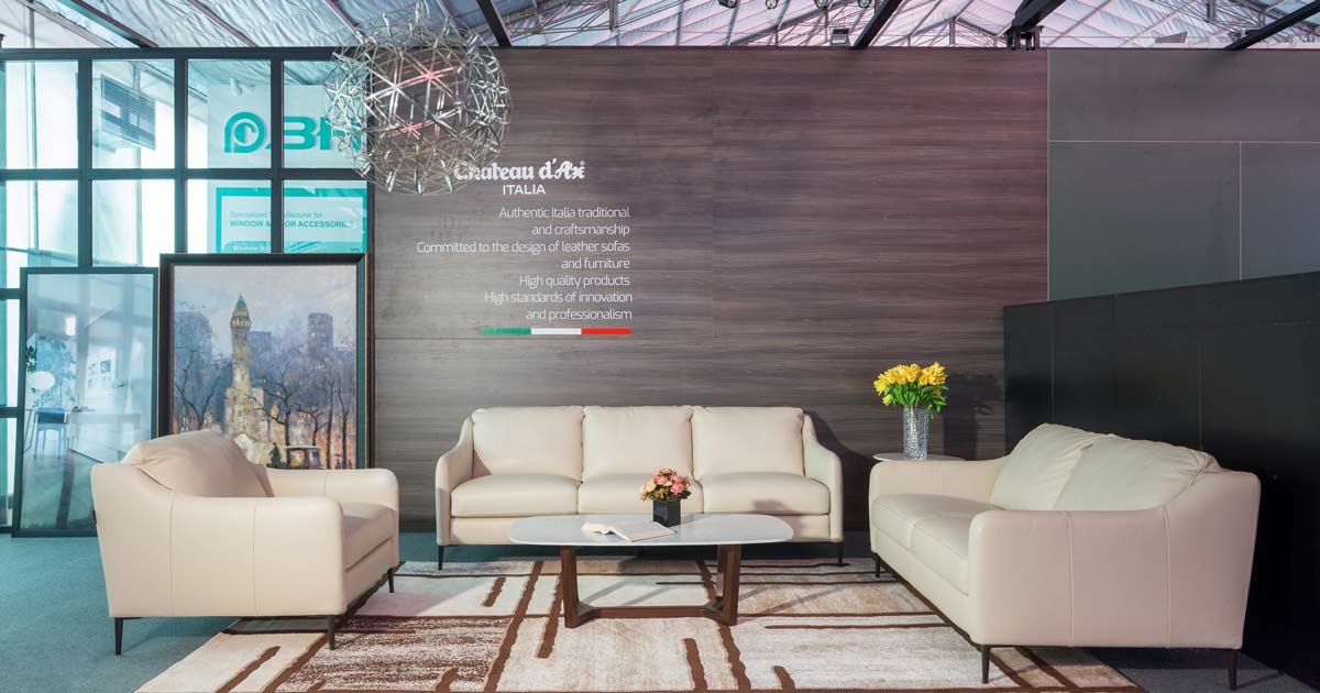 Sofa phòng khách chính là trung tâm của căn phòng. Với sự đa dạng về kiểu dáng, mẫu mã và màu sắc, sofa phòng khách sẽ giúp bạn tạo nên một không gian sống đẹp, sang trọng và thoải mái hơn bao giờ hết. Tìm cho mình một chiếc sofa phù hợp và hưởng thụ cuộc sống trong không gian đáng mơ ước.