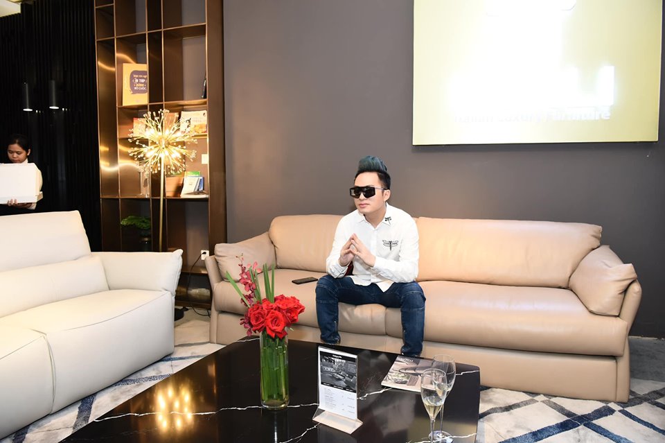 Ca sĩ Tùng Dương 2 ca sĩ Tùng Dương