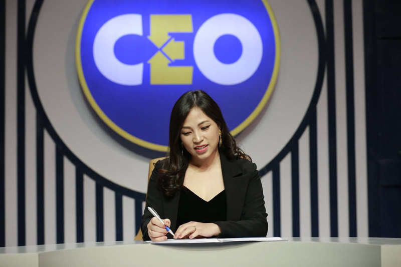 Chị Helen Lan tại chương trình CEO chìa khóa thành công