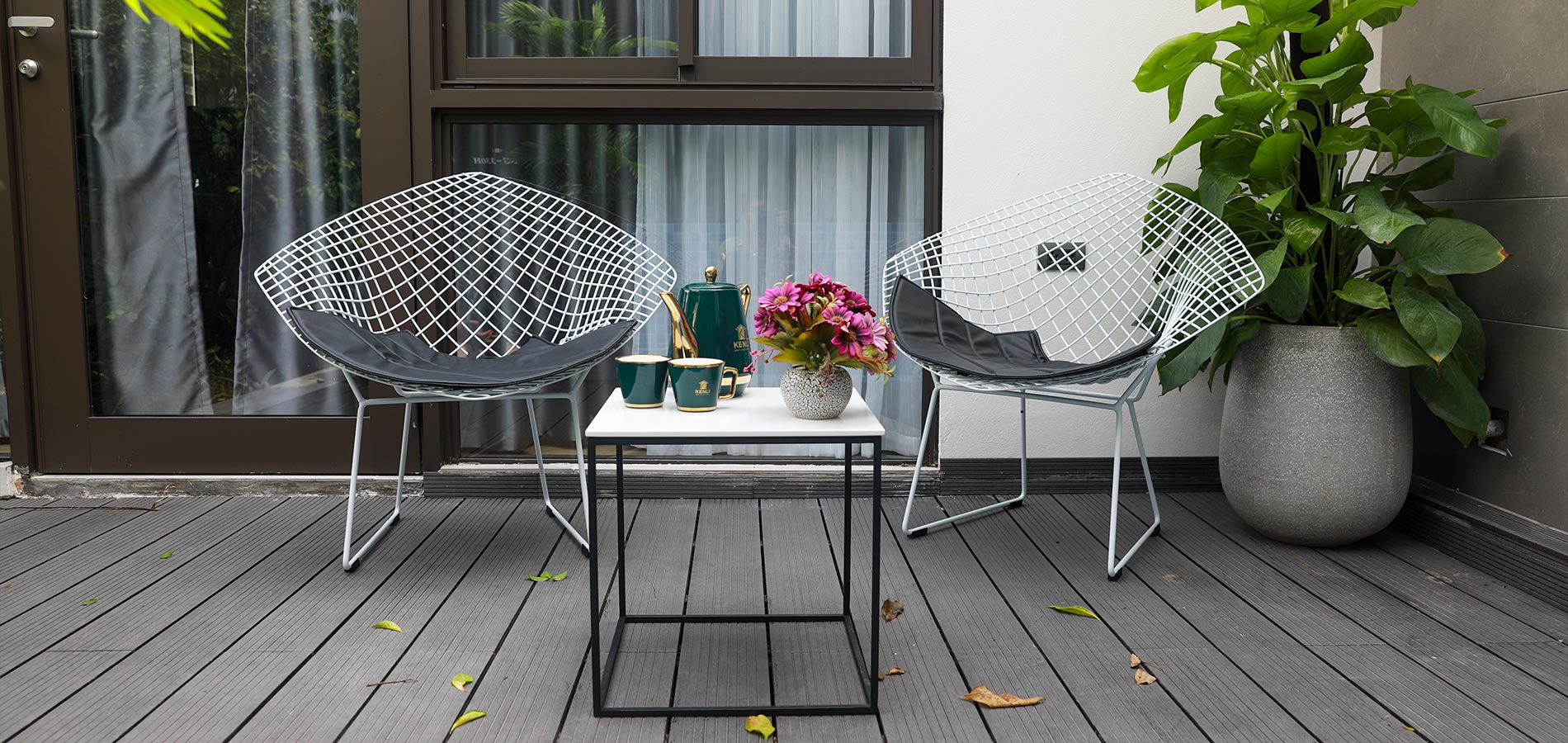 BST Bàn Ghế Ngoài Trời Đậm Chất Ý, Nâng Cấp Thẩm Mỹ Cho Không Gian Ngoài Trời