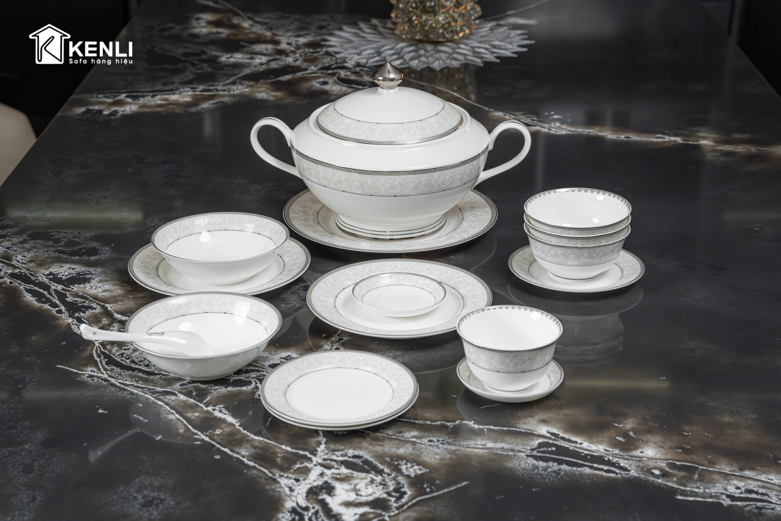 GOMARCO, NARUMI & KAROSA ĐÃ CÓ MẶT TẠI VIỆT NAM – TRẢI NGHIỆM CHUẨN SỐNG QUỐC TẾ CÙNG KENLI 4 K7405834 scaled